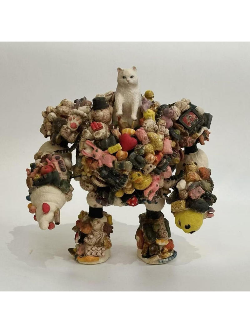 HuZherong Studio - Machine of Desire ｜ 欲望机器 (On Exhibition)    30*25*18cm